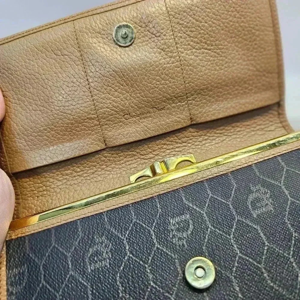 Dior honeycomb  pattern Wallet - Picture 9 of 14